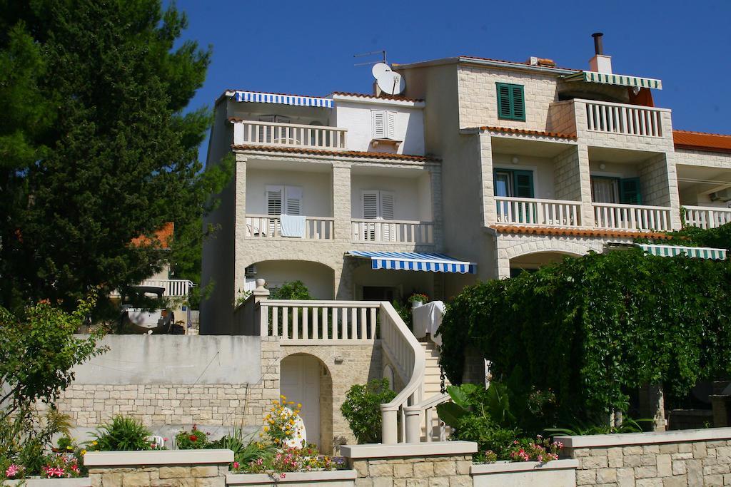 Guest House Marija Bol Exterior foto