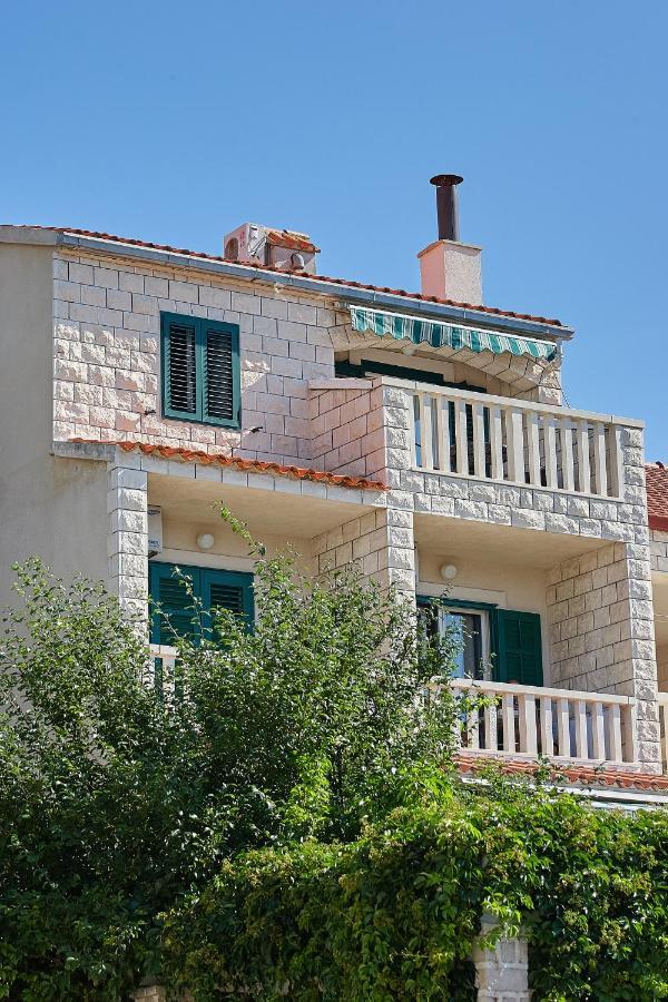 Guest House Marija Bol Exterior foto
